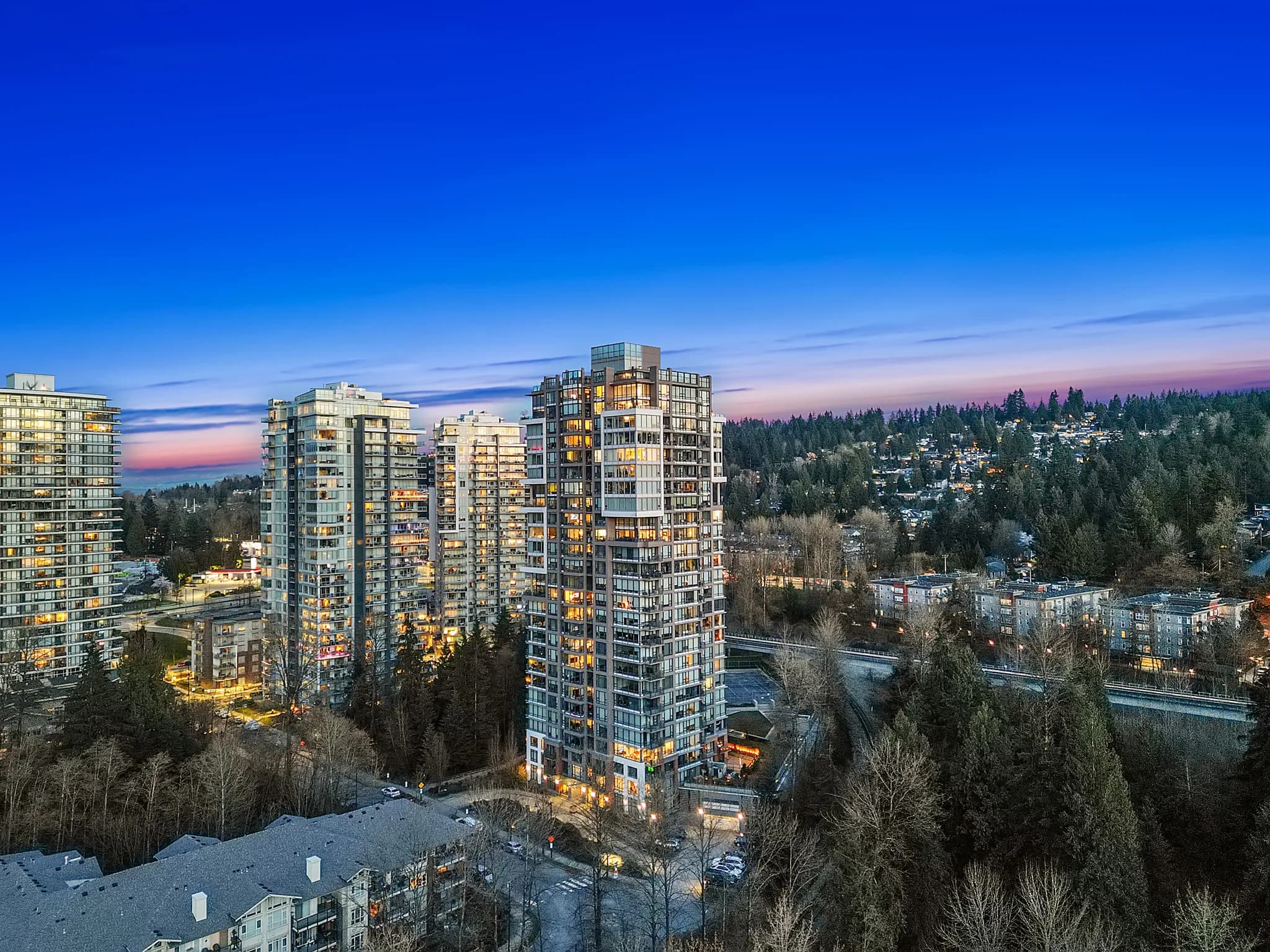 301 Capilano Road, photo 10