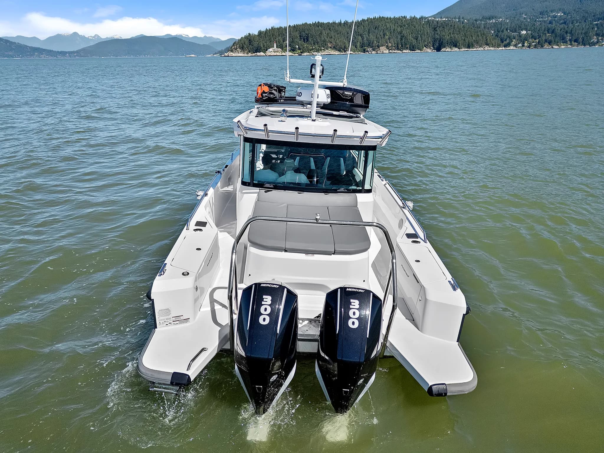 Yacht Two, photo 6