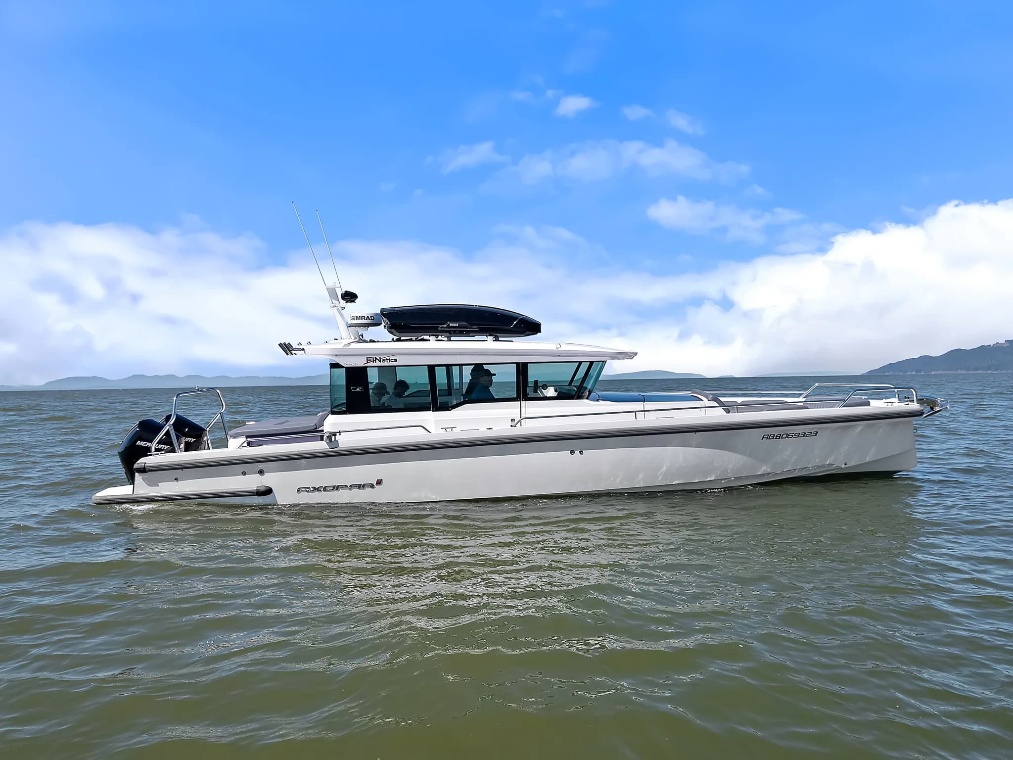 Yacht Two, photo 8