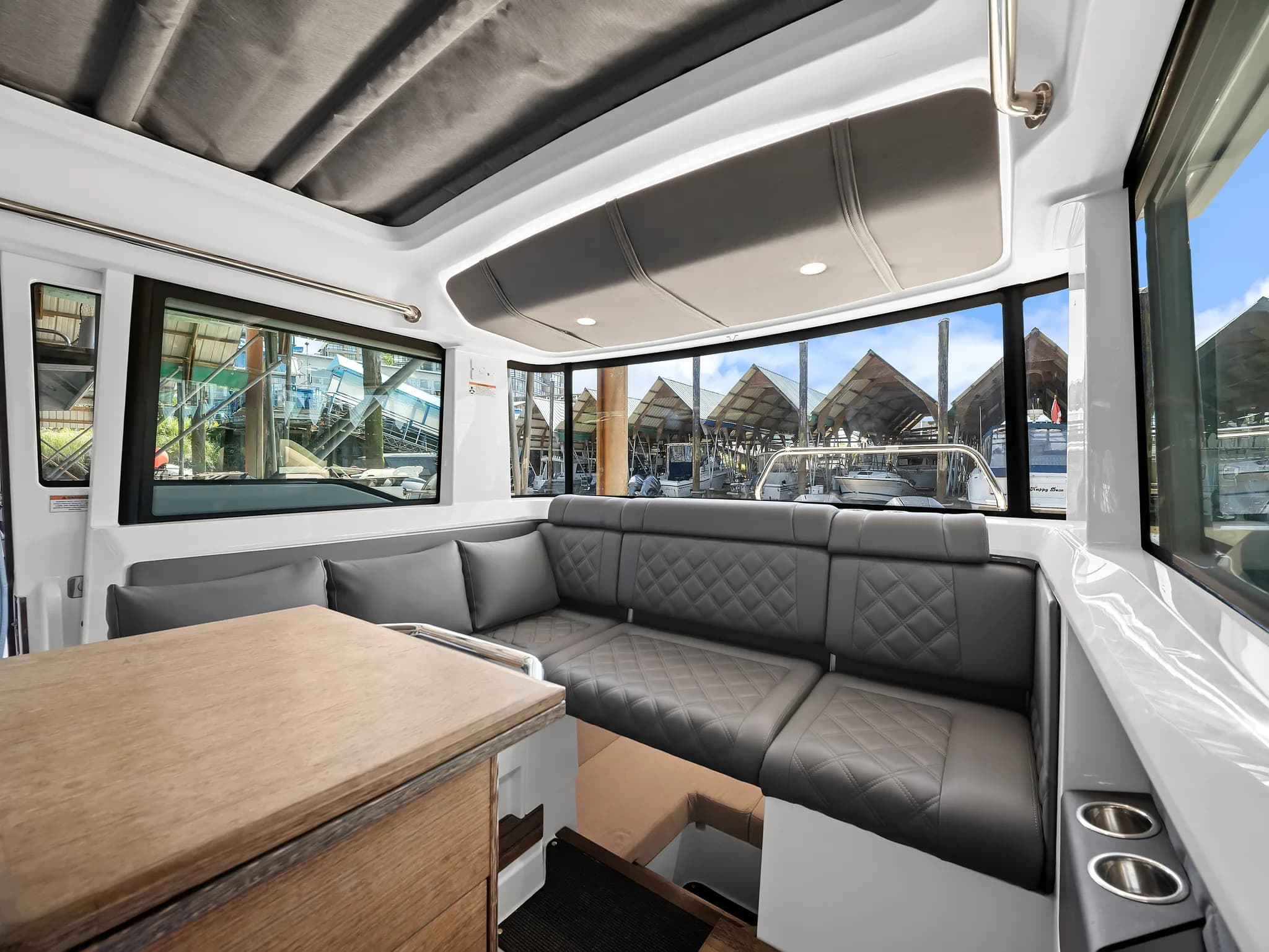 Yacht Two, photo 20