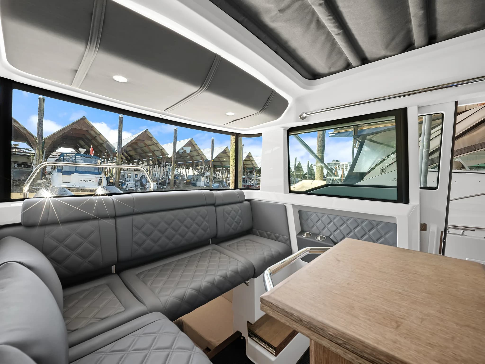 Yacht Two, photo 25