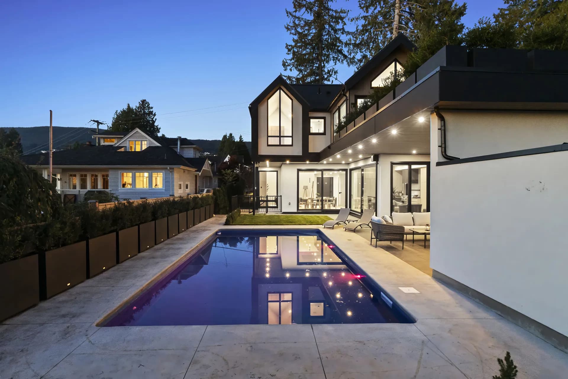 1066 Fulton Avenue, West Vancouver, AFK Media