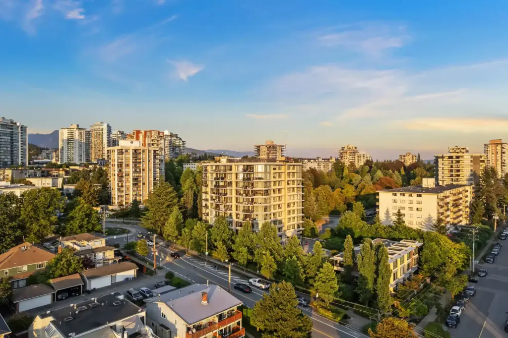 impact of lighting on real estate photography